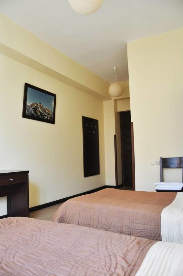 Hotel Stepantsminda ภายนอก รูปภาพ